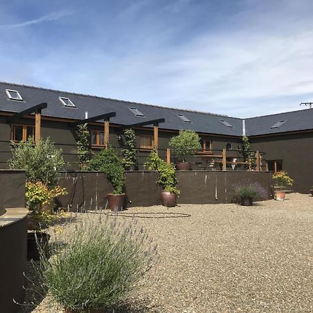 Lavender - Luxurious Barn Conversion - Blossom Farm Johnston Exteriör bild