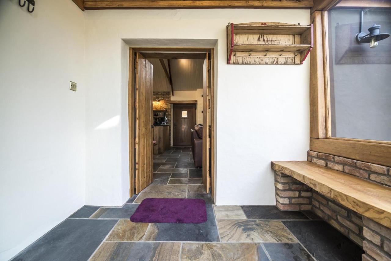 Lavender - Luxurious Barn Conversion - Blossom Farm Johnston Exteriör bild