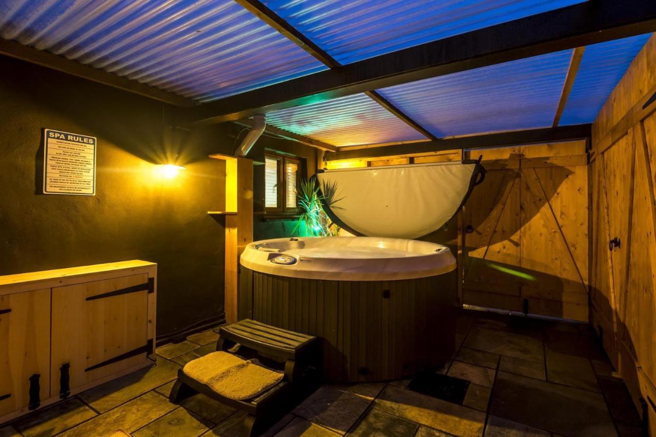 Lavender - Luxurious Barn Conversion - Blossom Farm Johnston Exteriör bild